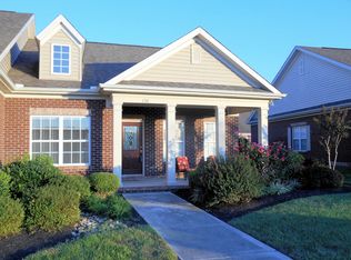 136 Hardinberry St, Oak Ridge, TN 37830