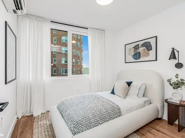 205 Cabrini Boulevard image 10 of 20