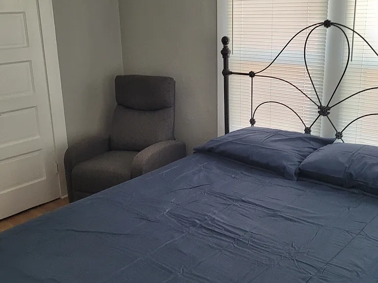 403 Earl St #2 — Photo 13
