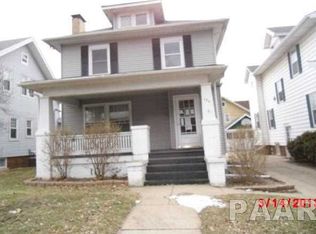 130 W Hanssler Pl, Peoria, IL