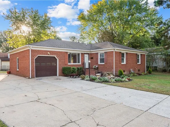 774 Old Lucas Creek Rd, Newport News, VA 23602
