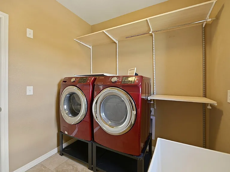 16006 Swan Mountain Dr — Photo 36