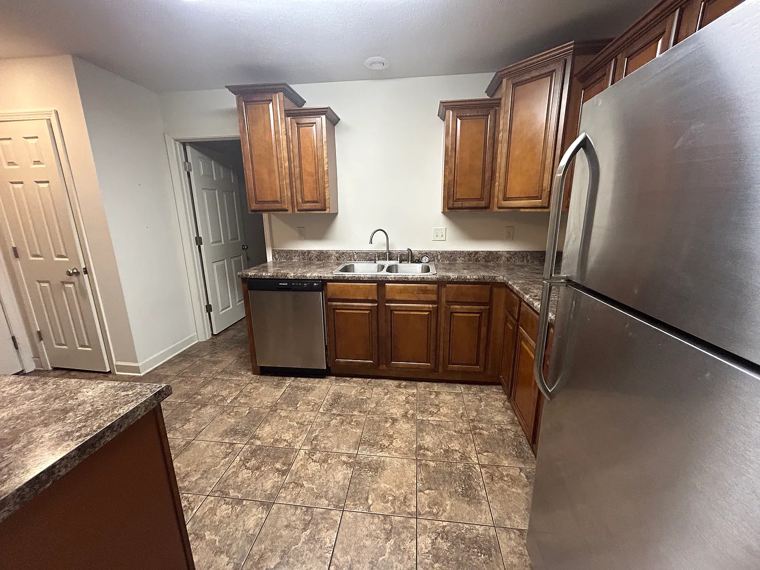3 bed, 1492 sqft, $1,350 — Photo 4