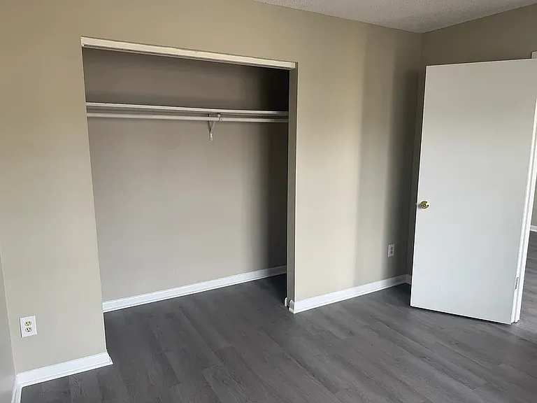357 Beverly St #1 — Photo 8