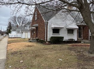 23166 Brittany Ave, Eastpointe, MI
