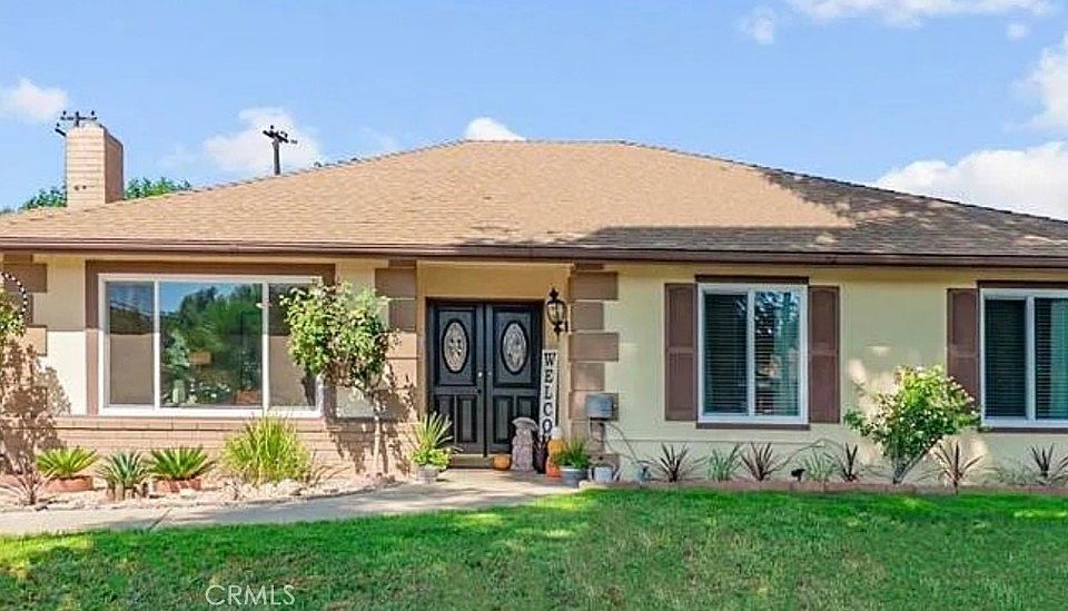 1st image of 371 French Ln