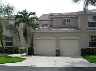 354 Dover Pl APT 102, Naples, FL 34104