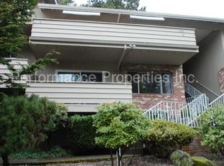 6044 SW 25th Ave, Portland, OR 97239