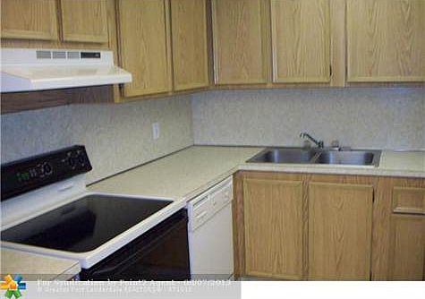 2nd image of 733 SE 1st Way APT 307