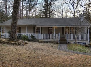 364 W Capewood Ave, Seneca, SC 29678