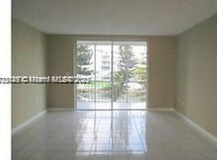 2905 Point East Dr APT L312, Aventura, FL 33160