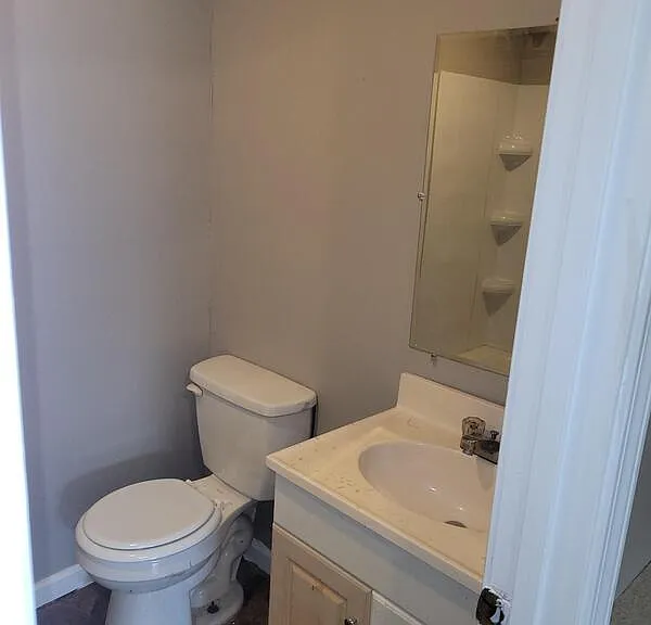 313 Reynolds Ave — Photo 9