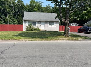 949 Taylor Ave, East Patchogue, NY 11772