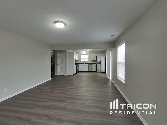 5th image of 1611 Ashley Dr