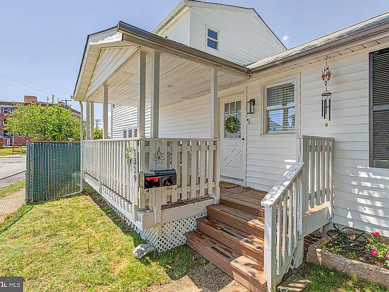1329 Bethlehem Ave — Photo 45