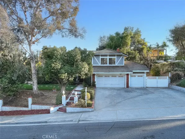 31 Los Felis Dr, Pomona, CA 91766