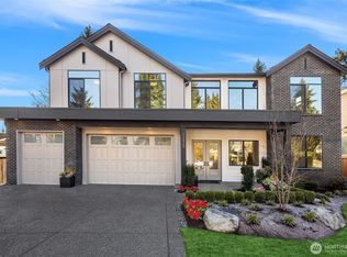 12929 NE 112th St, Kirkland, WA