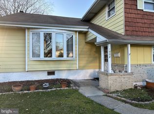 1002 Kingston Dr, Cherry Hill, NJ 08034