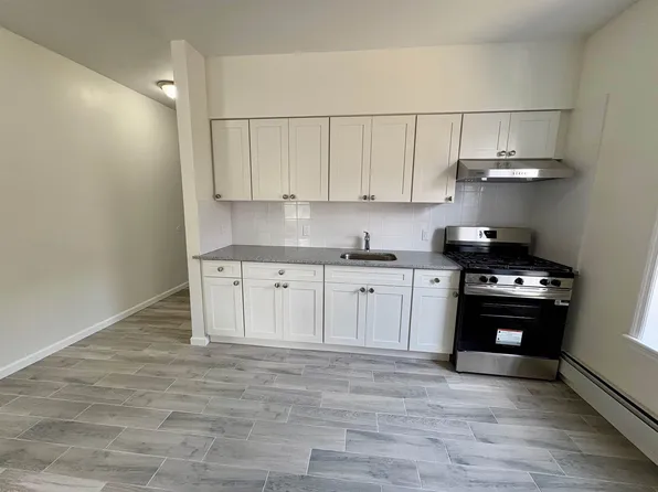 404 Stegman Parkway image 5 of 13