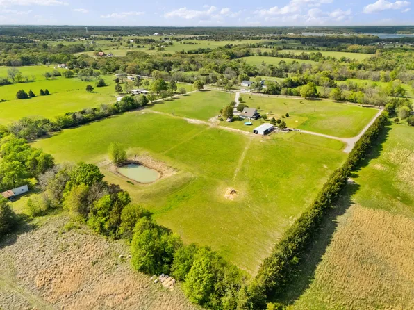 1880 County Road 2610 #A, Bonham, TX 75418