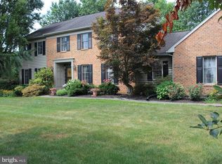 1108 Sylvan Rd, Lancaster, PA 17601