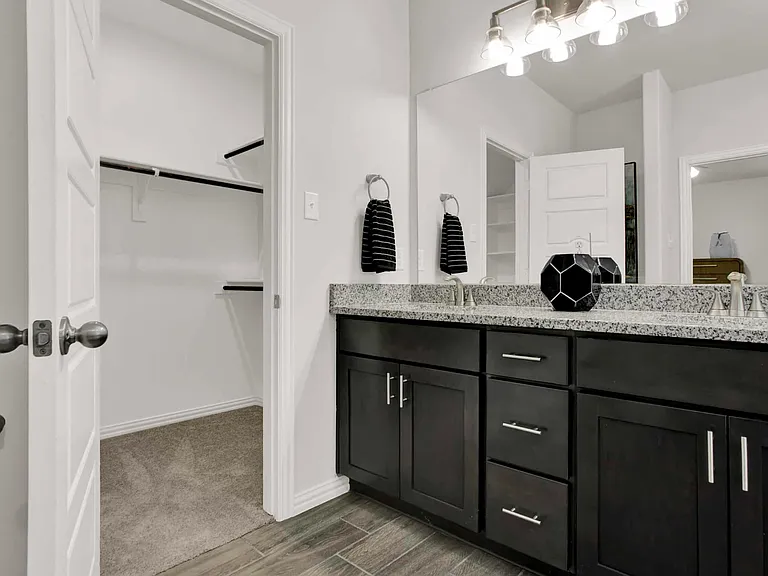 4219 Pigeon Dr — Photo 8