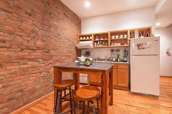 Rented by Southfacing Realty, LLC | media 3