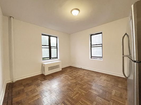 3rd image of 505 62nd St #D8