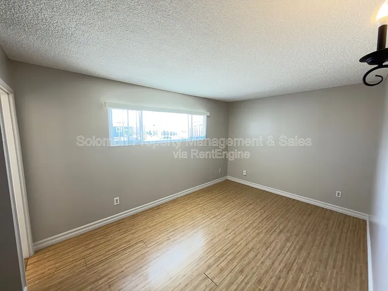 4078 Marvin St — Photo 15