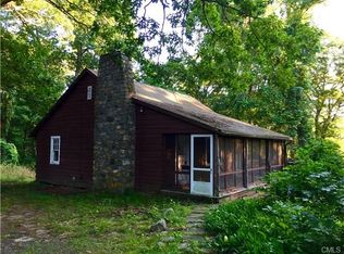 10 Hillcrest Rd, Danbury, CT 06811