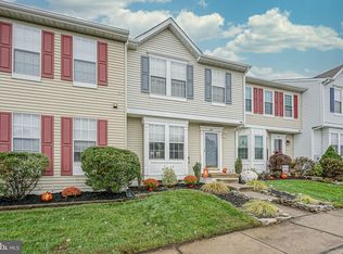 80 Pebble Ln, Blackwood, NJ 08012