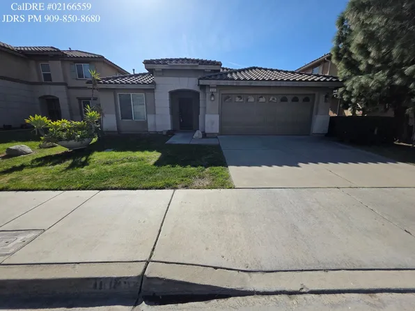 16185 Stone Ridge Ln, Fontana, CA 92336