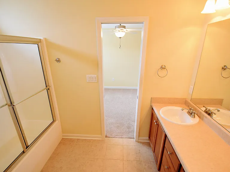 1308 Braybrooke Pl — Photo 16