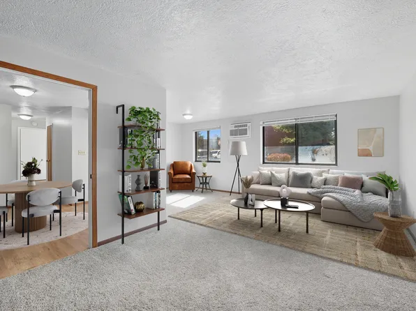 6022 Harrison Ave #4, Cincinnati, OH 45248