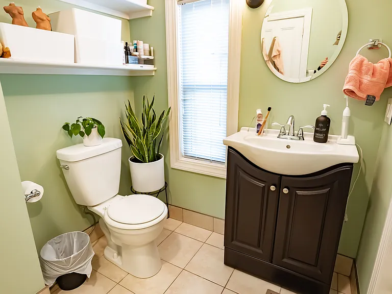 48 Irving St #1F — Photo 8