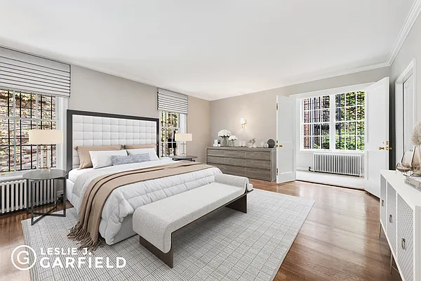 Rented by Leslie J. Garfield | media 41