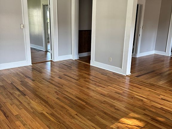 4th image of 206 Kornegay St
