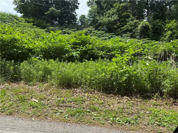 LOT 3 Laurel Hill Dr, Homestead, PA 15120