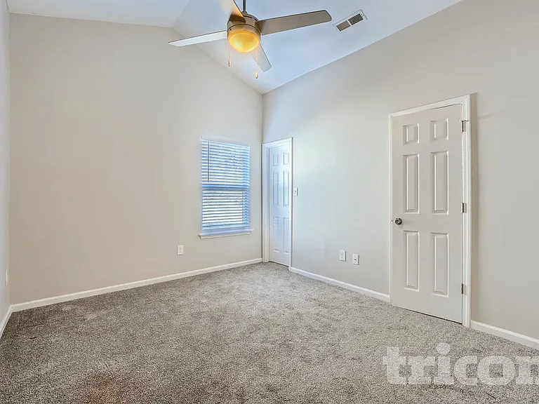1115 Hannah Rae Ct — Photo 16