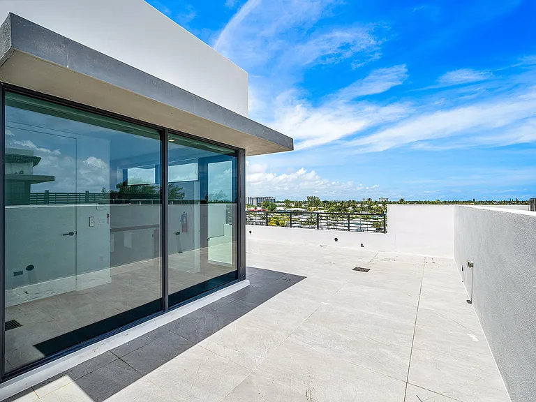 11505 Old Ocean Blvd — Photo 34