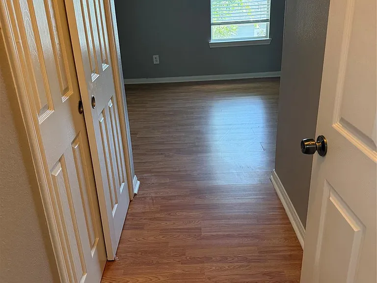 3922 Davenport St #A — Photo 10