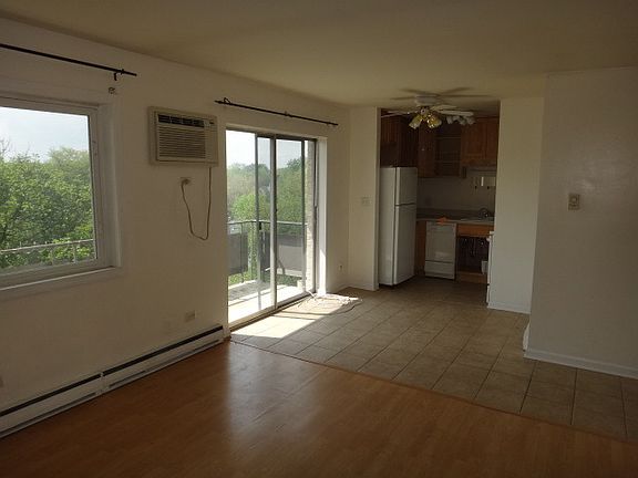3rd image of 310 Lathrop Ave APT 600