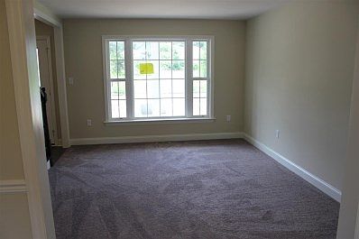 5th image of 315 Hialeah Dr