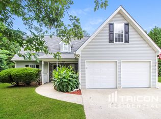 25 Alley Cir, Covington, GA 30016