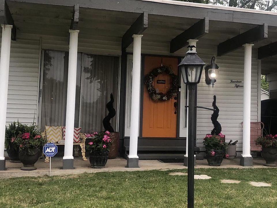 1st image of 1415 Wishart Pl