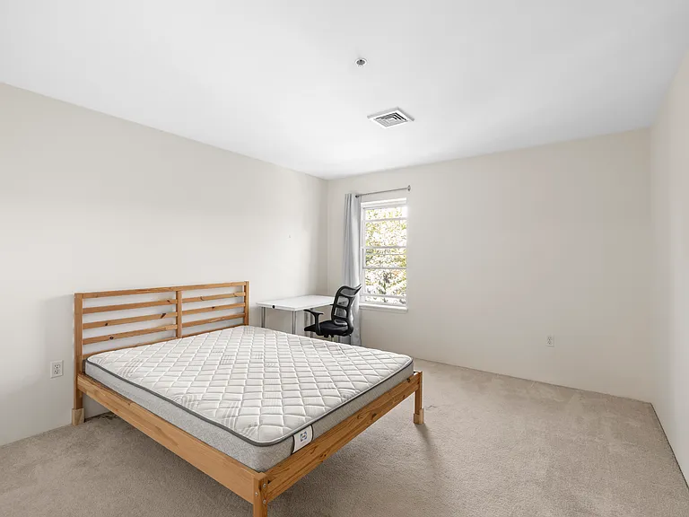 30 Franklin St #309 — Photo 10
