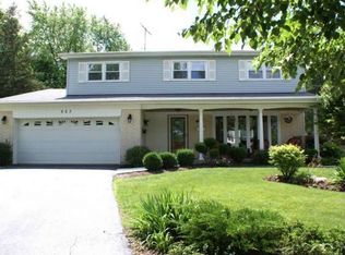 883 W Heritage Dr, Addison, IL 60101