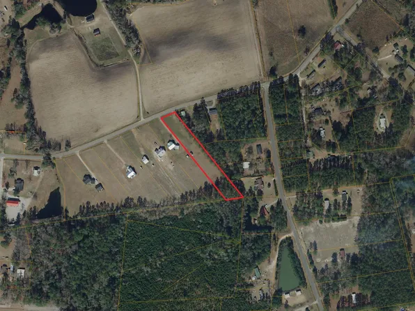 1763 Southern Crest Dr., Loris, SC 29569