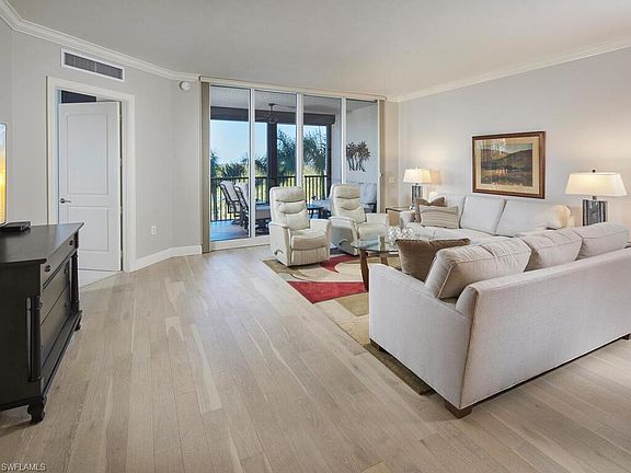 3rd image of 23850 Via Italia CIR #303