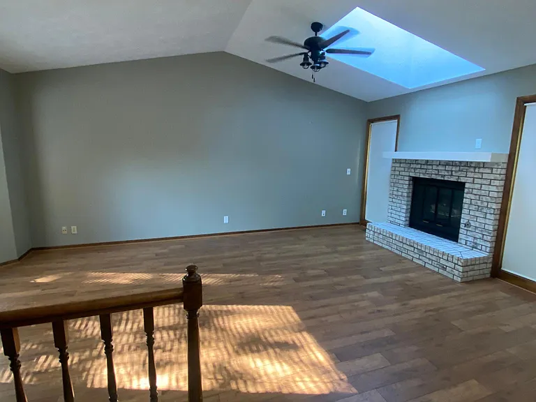 12916 S 28th Ave — Photo 5